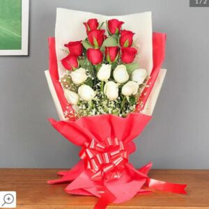 17 red and white rose bunch